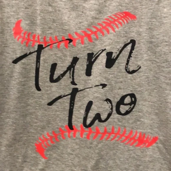 EUC Active Wear Softball Tunic Top Size Medium Women. Excellent Used Condition. - Picture 4 of 6